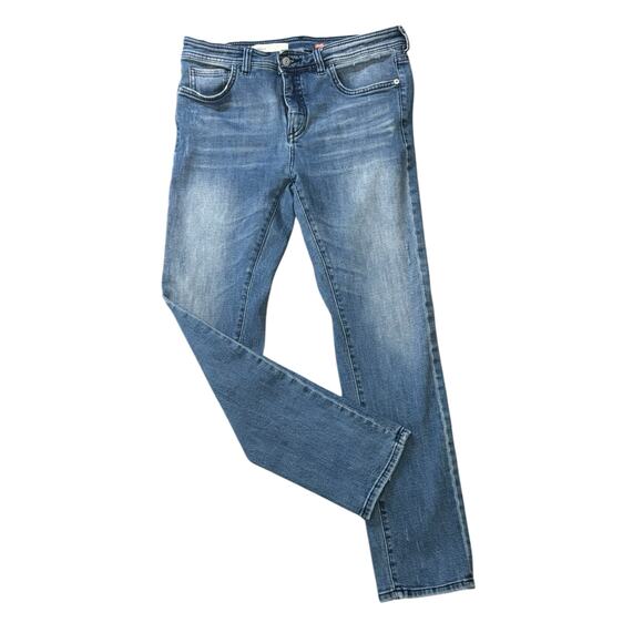 Anthropologie Pilcro Slightly Distressed Boyfriend Slim Denim Jeans Size 28 - Picture 1 of 13